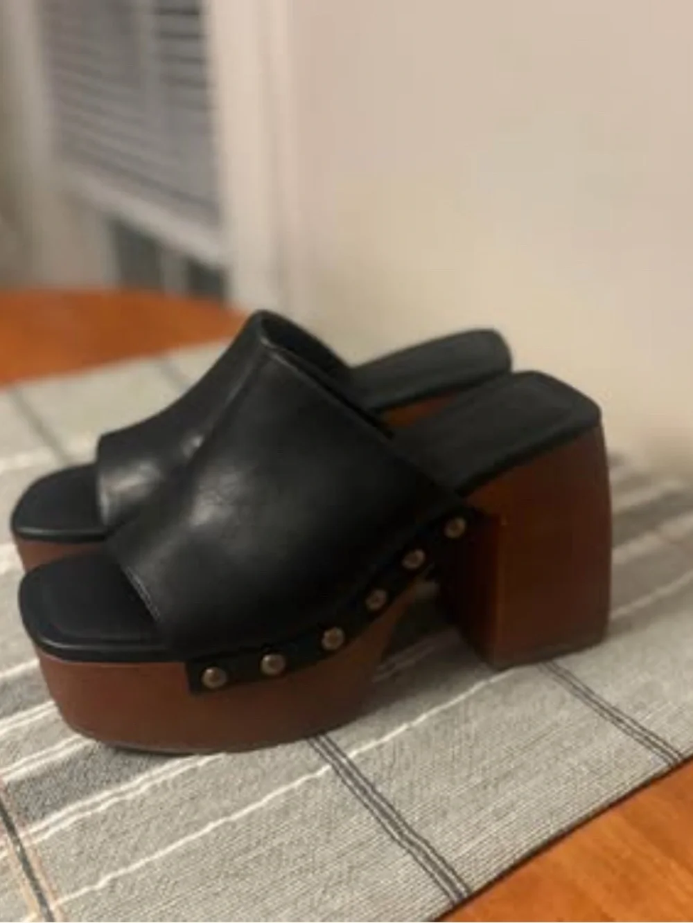 NEW The Drop Black Leather Platform Mule